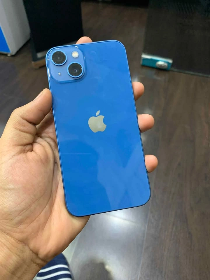 iPhone 13 128 GB - photo 2