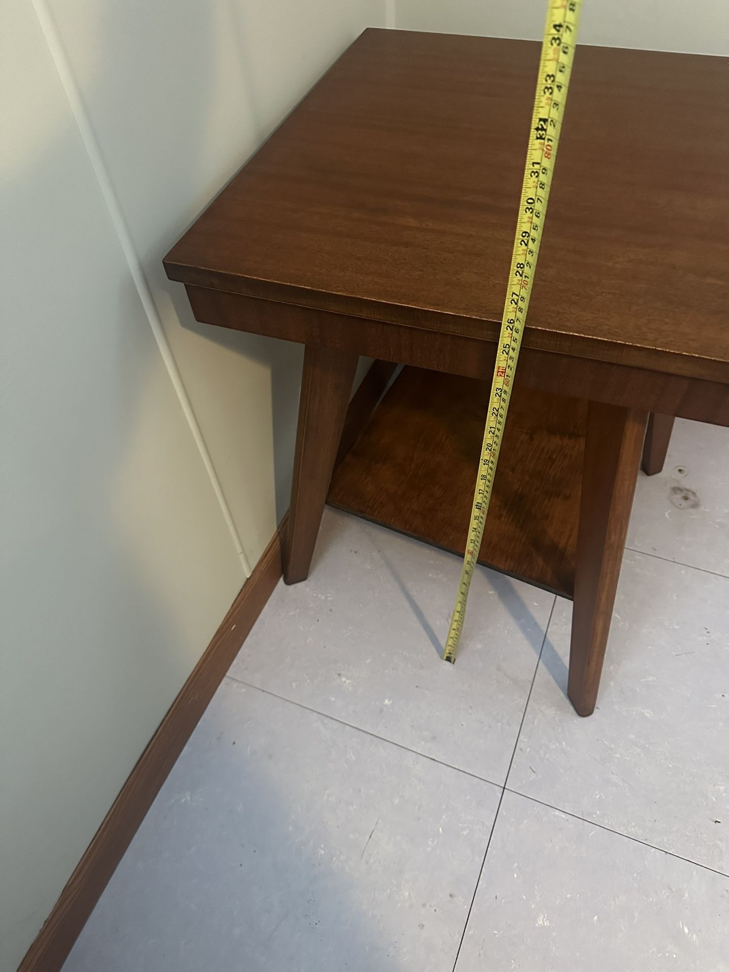 Beautiful Rotating Wooden Table - photo 3