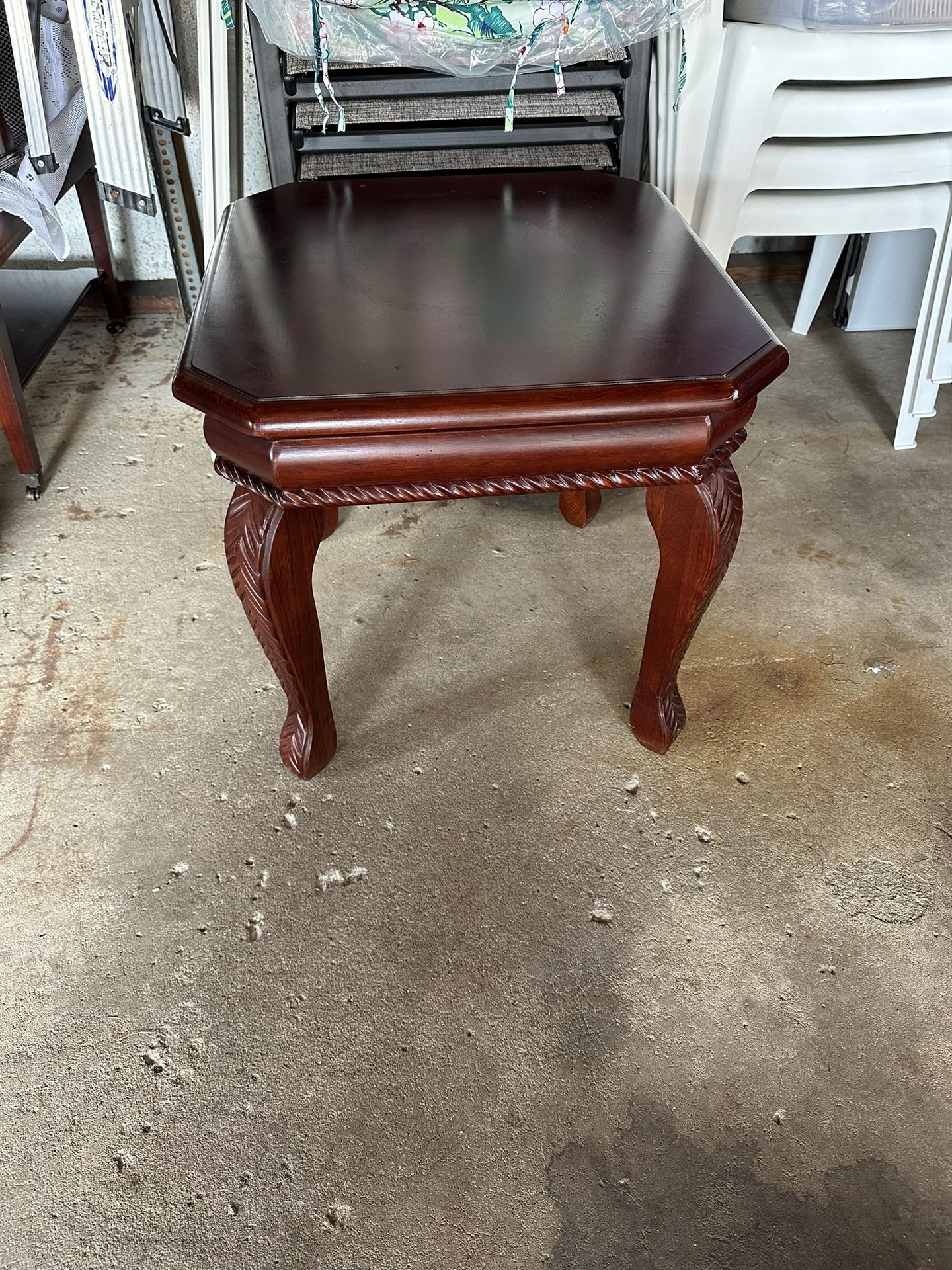 Pair of wooden side tables in excellent condition. - photo 2