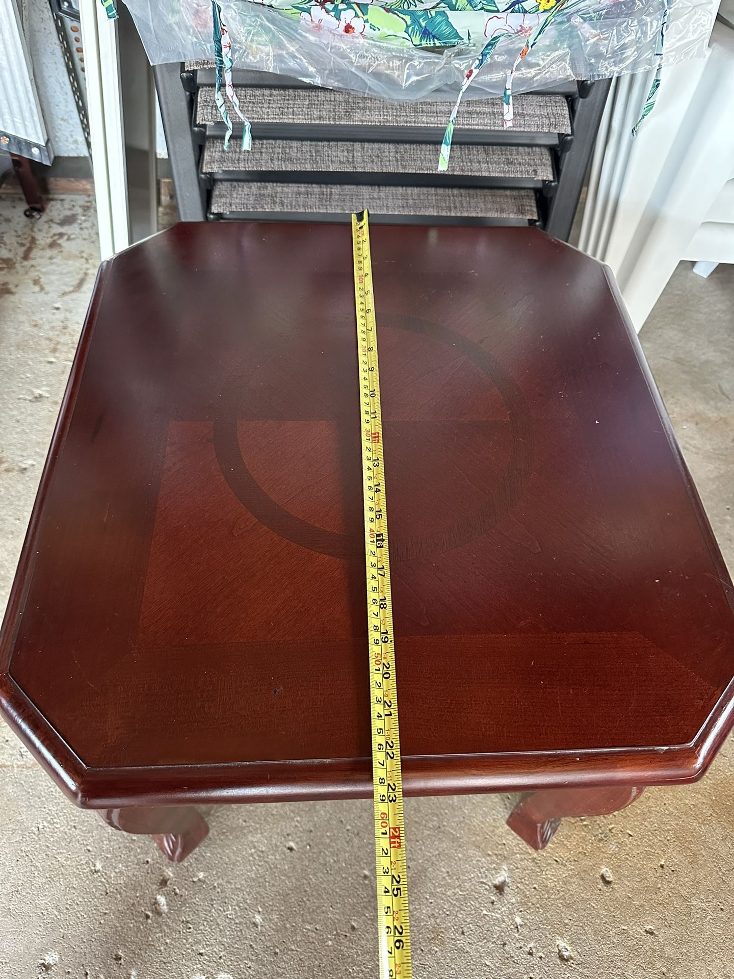 Pair of wooden side tables in excellent condition. - photo 3