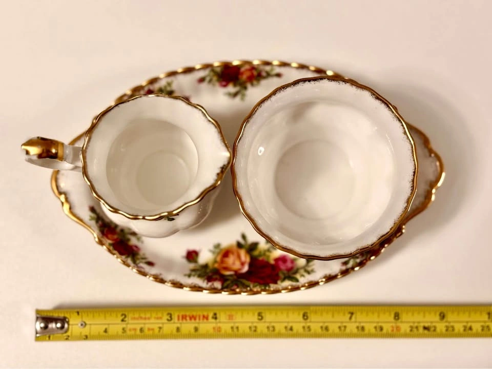 Royal Albert Old Country Roses Teapot Set w/ Tray - photo 4