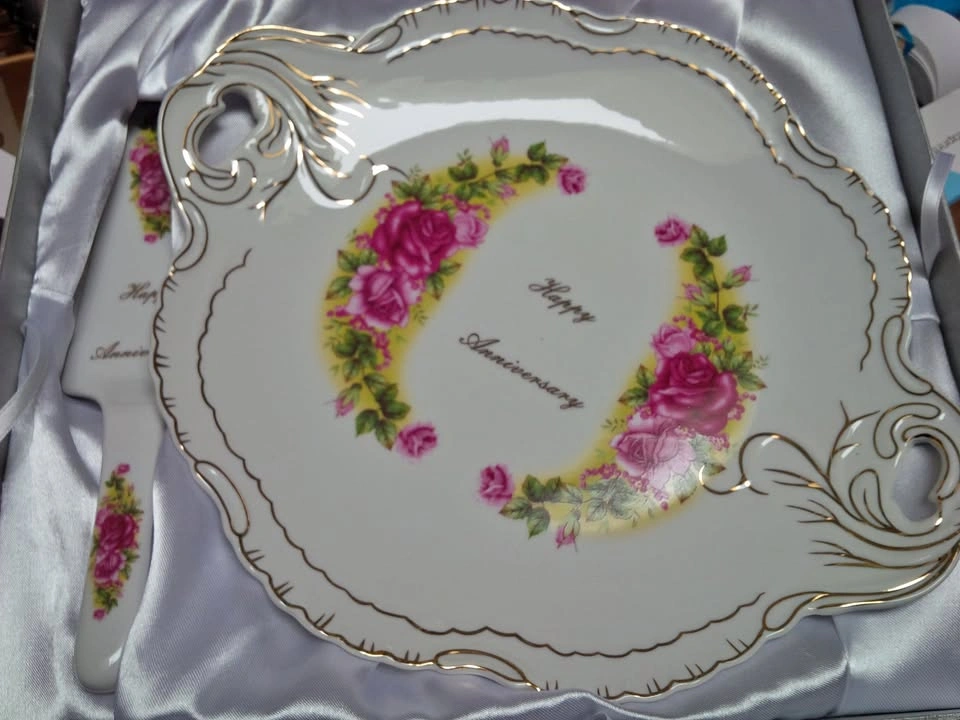 Happy Anniversary Cake Plate