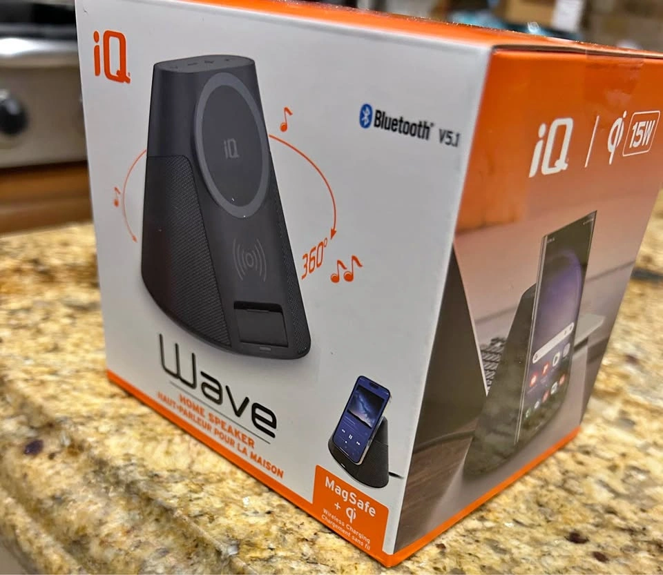 iQ Wave Home Speaker Bluetooth MagSafe Wireless Charging