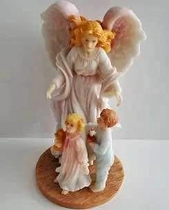 Angel & 2 children Figurine