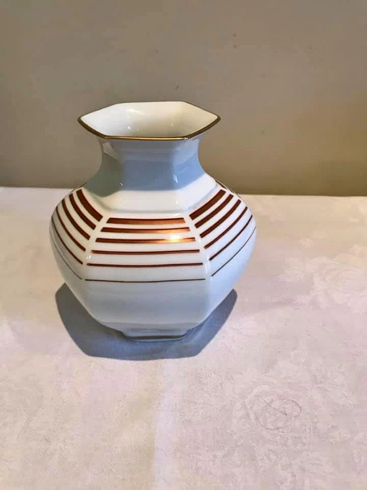 6” high flower vase