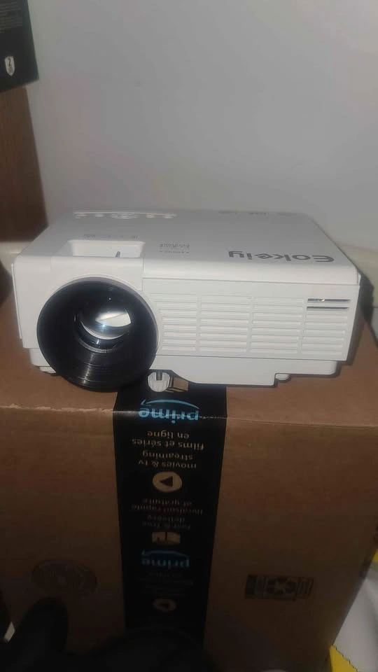 Mini projector for small room - photo 3