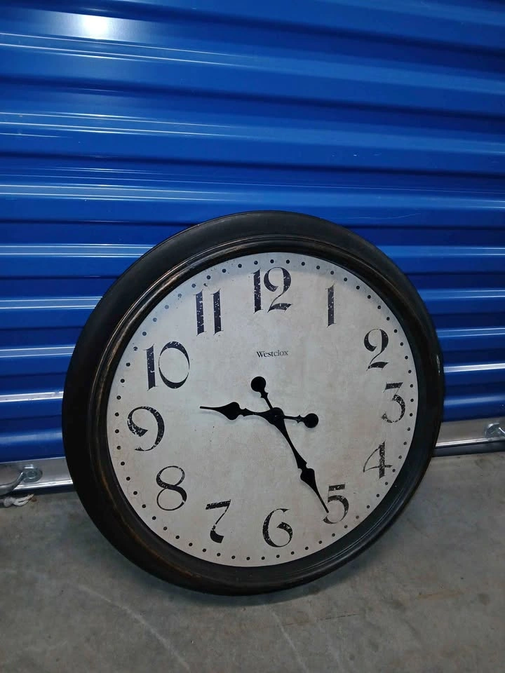 24" Westclox Big Wall Clock