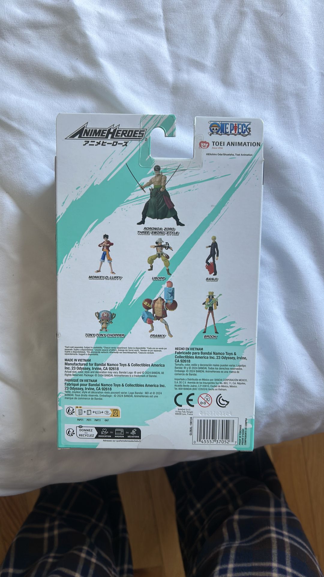 One Piece Zoro Figure - photo 3