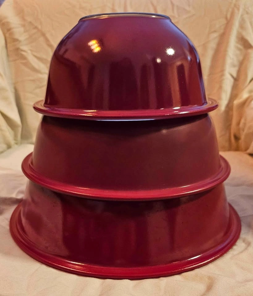 Vintage Pyrex Cranberry Red Mixing Bowls - photo 2