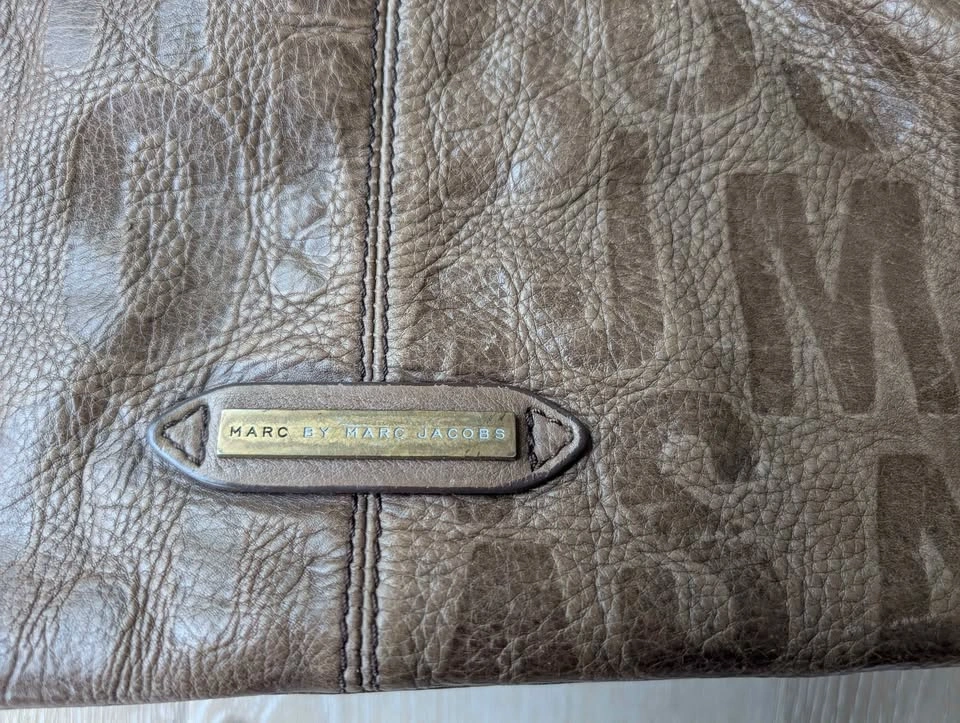 Marc by MJ leather purse - photo 2