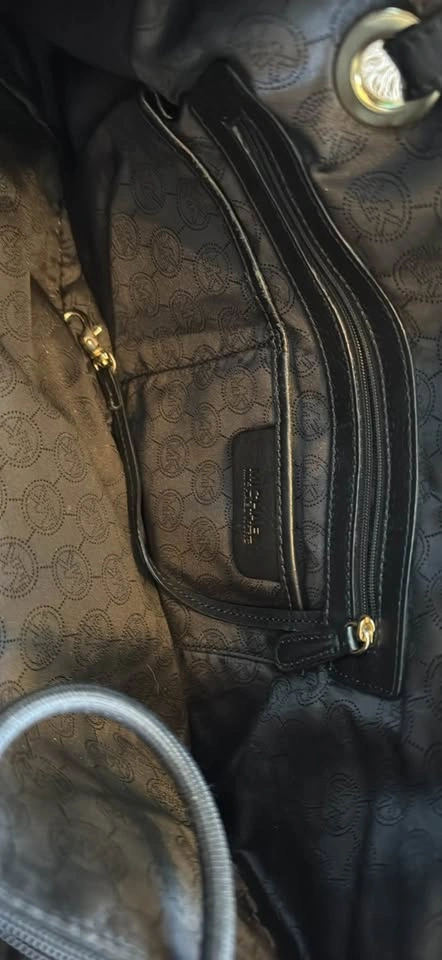 Michael Kors Jet Set Medium Pocket Tote Bag - Black - photo 5
