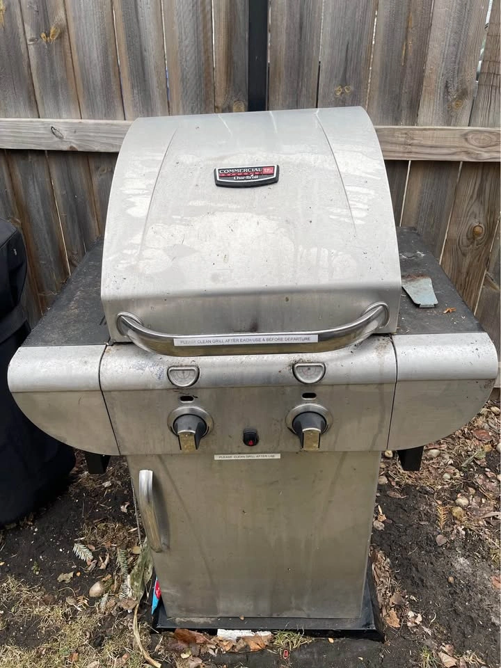 Char-Broil Outdoor Propane Grill - photo 2