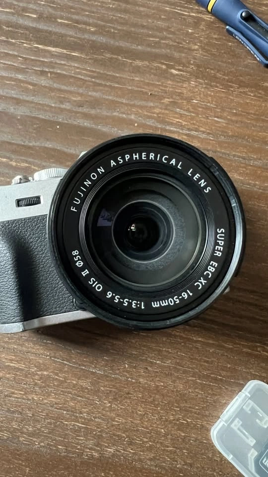 Fuji XT-10 Mirrorless Digital Camera w/ 16-50mm Lens - photo 4