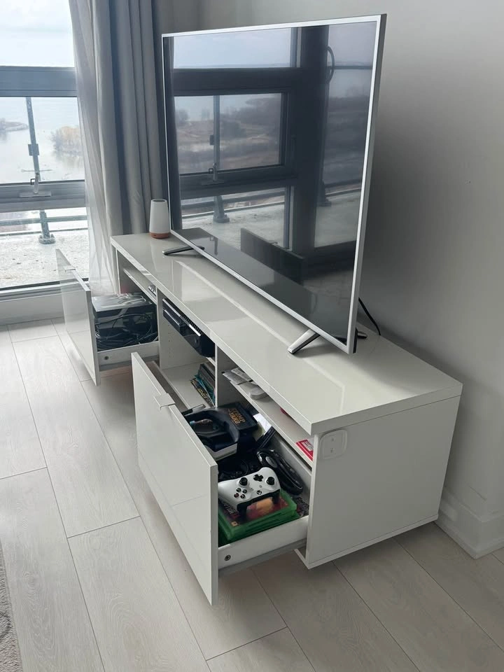 IKEA BYAS TV UNIT - photo 3