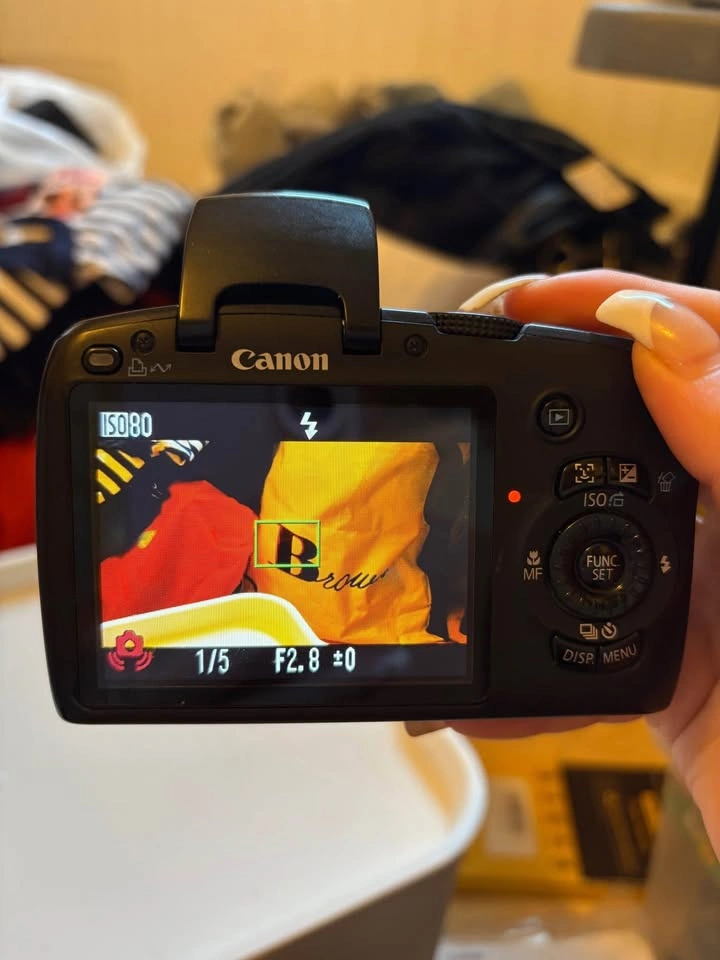 CANON POWERSHOT SX110 IS - photo 5