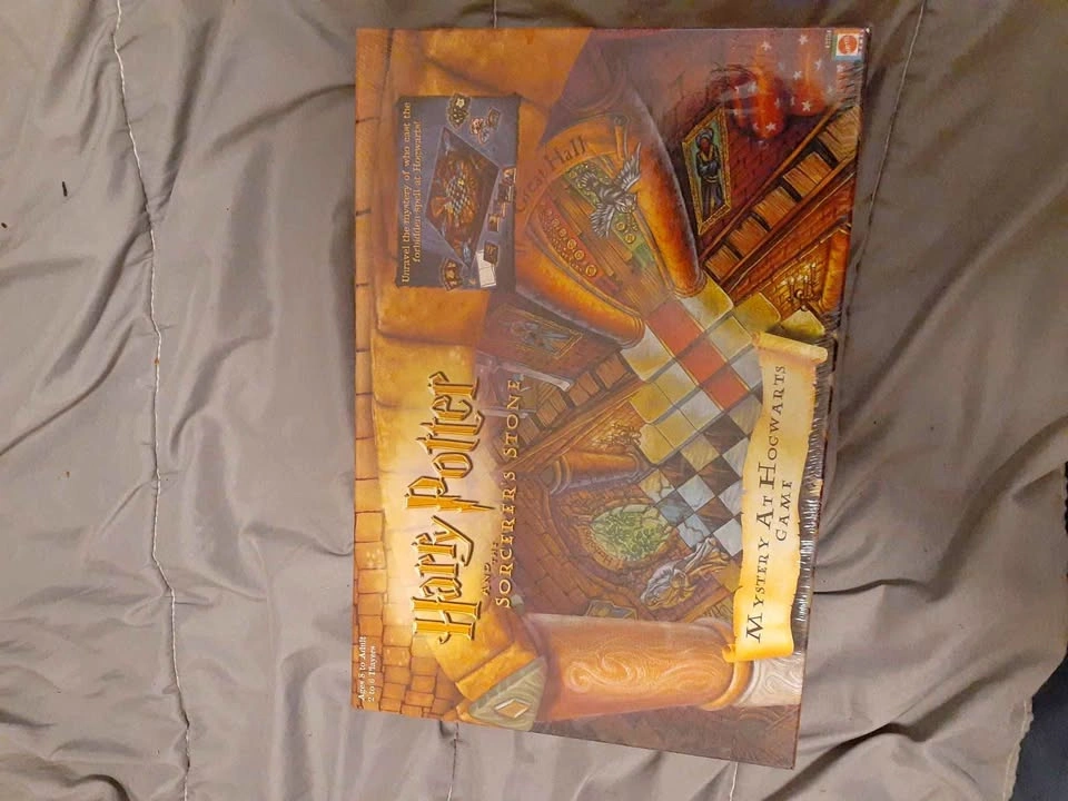 Harry Potter Sorcerer's Stone Mystery at Hogwarts Board Game