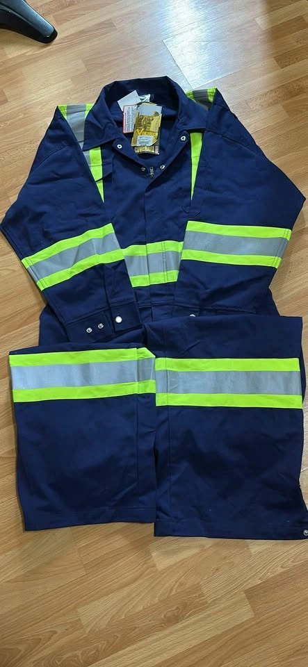 Work uniform - photo 2