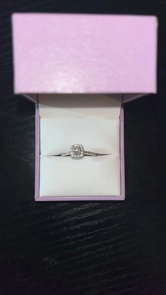 14k Diamond Bridal Halo Engagement Ring - Size 5 - photo 3