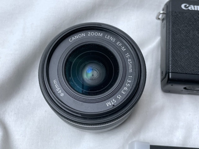 Canon EOS M200 24MP Mirrorless Camera & 15-45mm EF-M Lens - photo 2