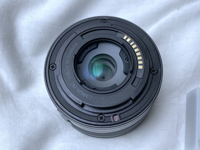 Canon EOS M200 24MP Mirrorless Camera & 15-45mm EF-M Lens - photo 3