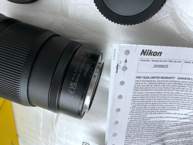 Nikon Nikkor Z 24-120mm f/4 S Lens w/ Box & Hood - photo 3