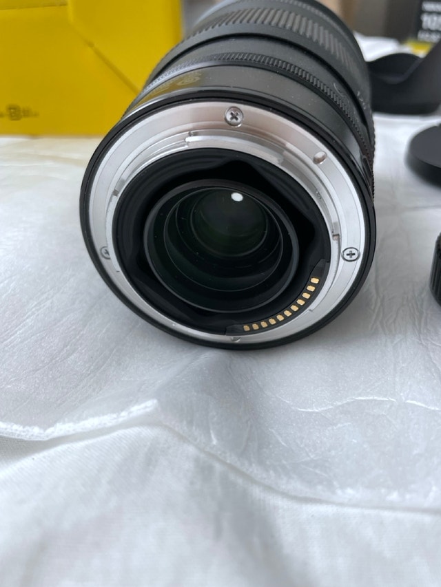 Nikon Nikkor Z 24-120mm f/4 S Lens w/ Box & Hood - photo 4