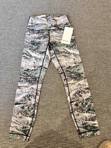 Lululemon Women's Wunder Under HR Tight 25" Size 6 - photo 4