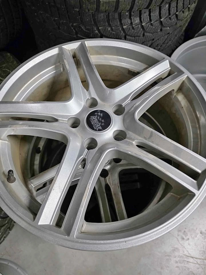 Alloy 5 spoke Rims 18"