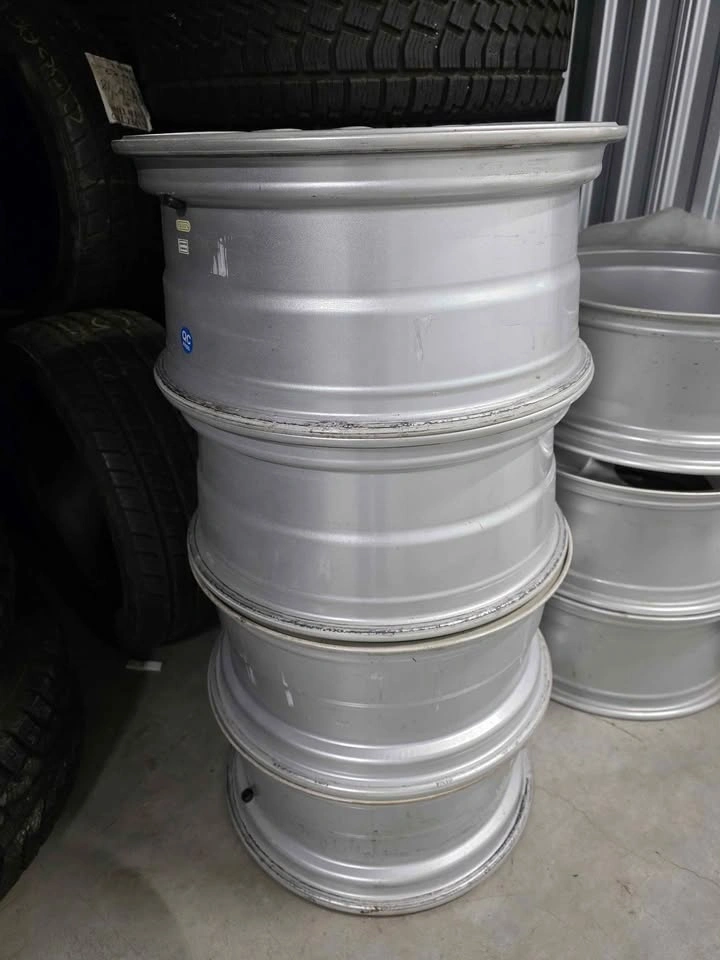 Alloy 5 spoke Rims 18" - photo 2