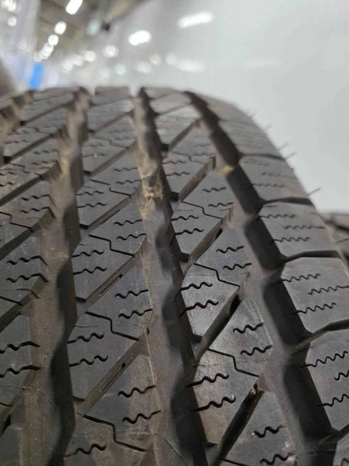 Michelin 265/60/18 Cross Terrain 3 Tires - photo 4