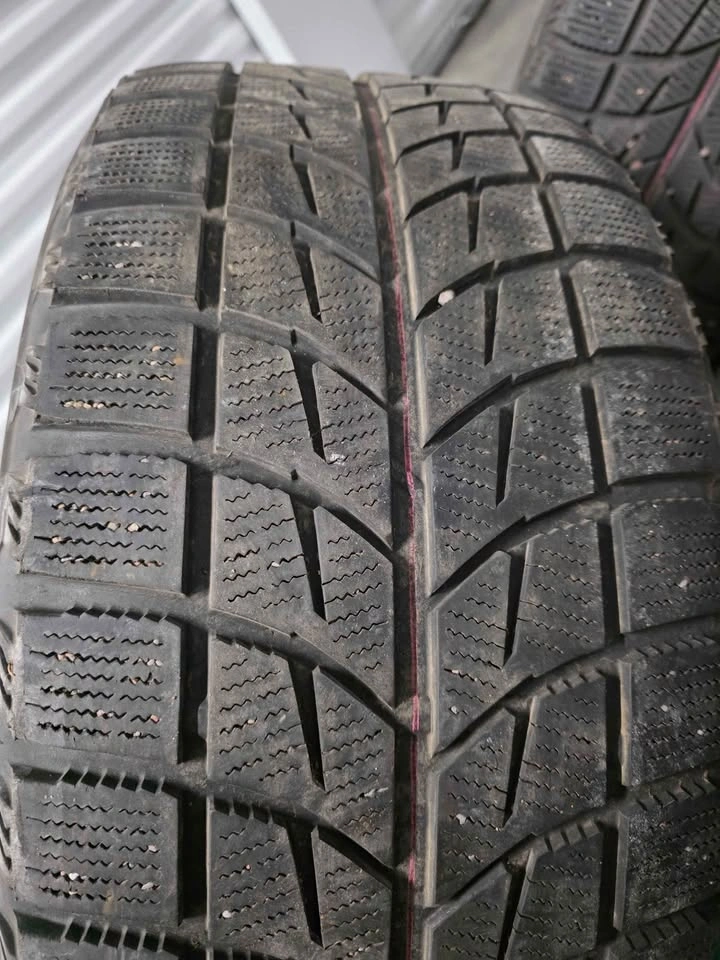 Alloy 18" Rims with 255/45/18 Blizzak - photo 3