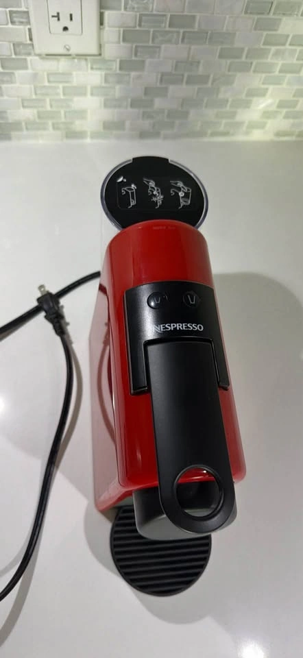 Red Nespresso DeLonghi Coffee Machine - photo 2