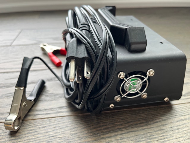 MotoMaster Eliminator Charger - photo 4