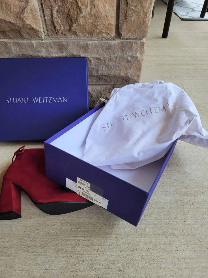 Stuart Weitzman Brand New Booties - Size 6.5 - photo 4