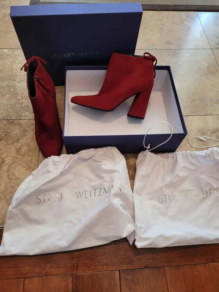 Stuart Weitzman Brand New Booties - Size 6.5 - photo 5