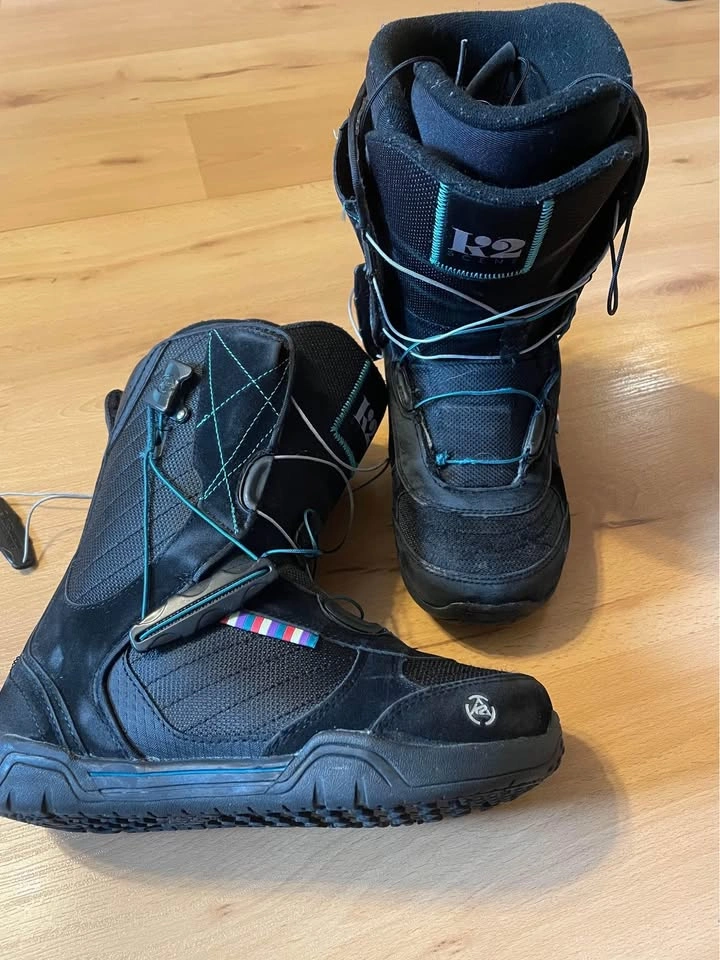 Womens K2 Snowboard Boots Size 7