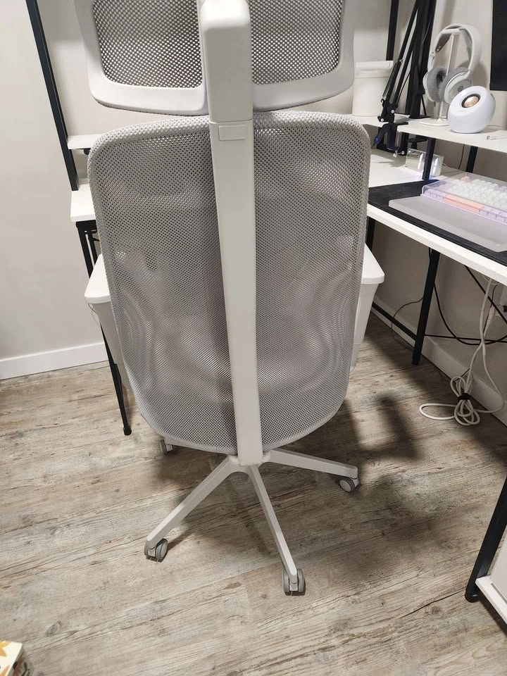 Gaming chairs - Moving Sale (Like New Condition) - photo 2