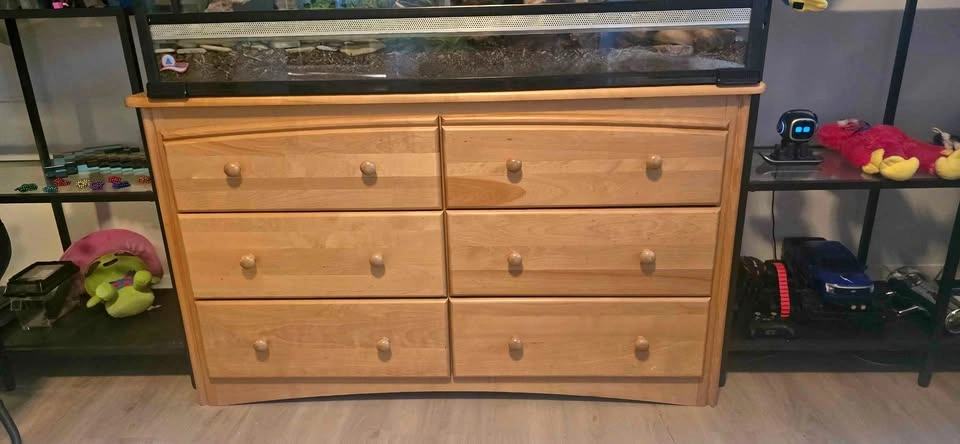 HARD WOOD BEDROOM SET