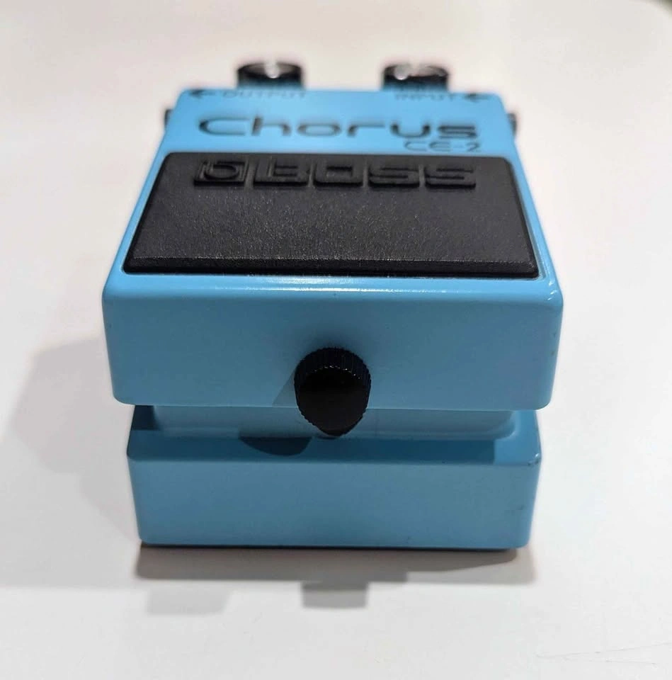 Boss CE-2 Chorus Pedal - photo 4