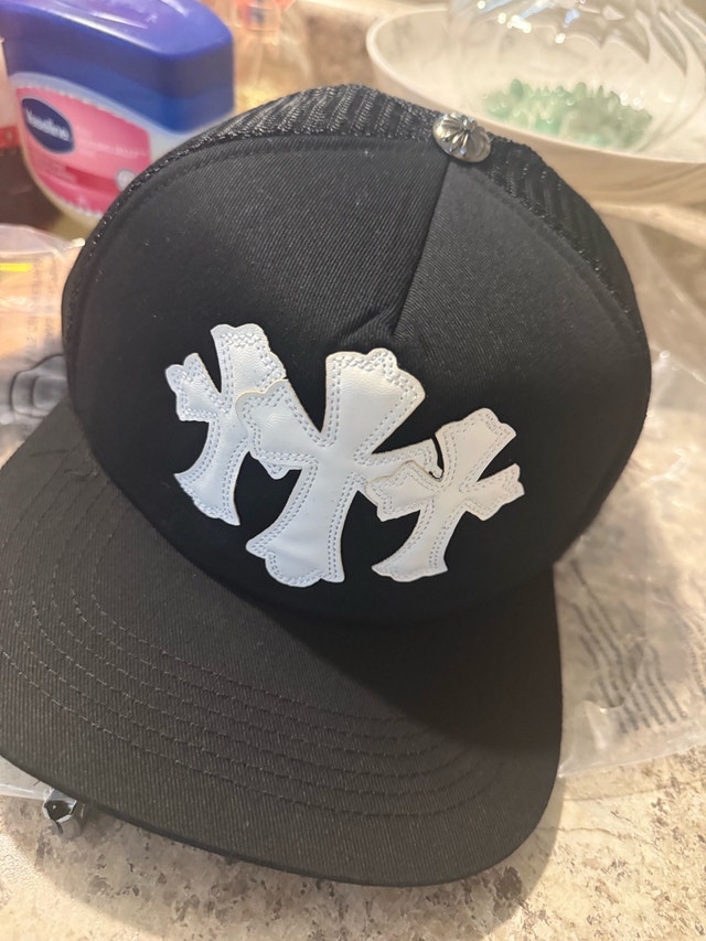 1:1 Chrome heart hat