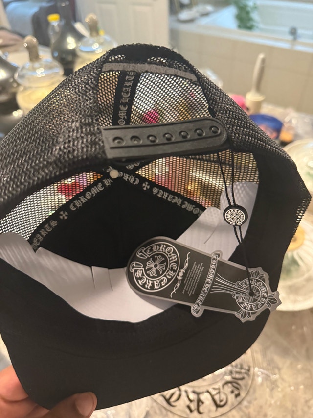 1:1 Chrome heart hat - photo 4