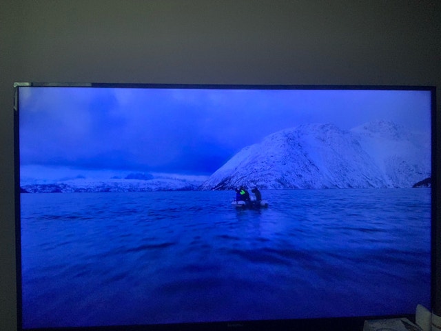 50 inch Smart TV - photo 2