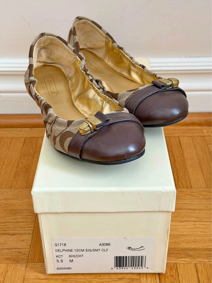 COACH Flat ballet shoes size 5.5