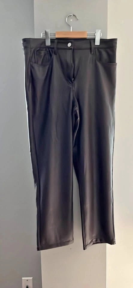 Signature Reitmans Faux Leather Pants Size 12