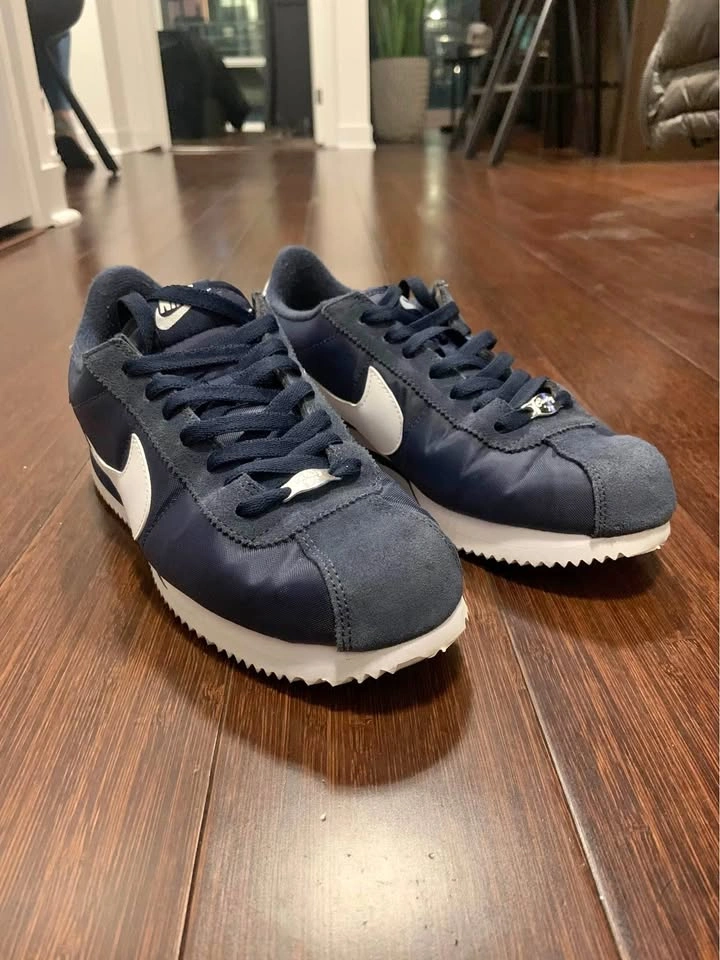 Nike Cortez Basic Nylon Obsidian White-Metallic Silver size 10