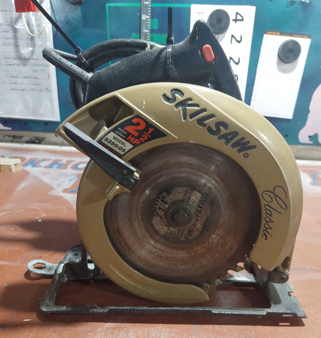 Skil Saw 7 1/4" Circular Saw