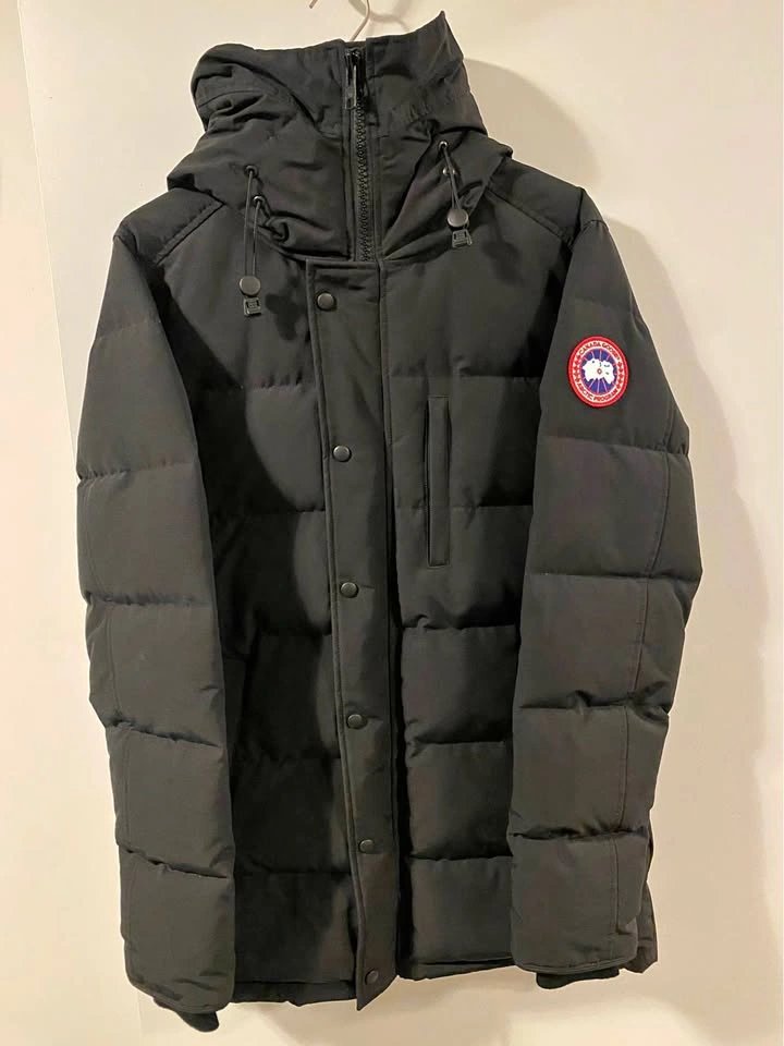 Canada Goose Carson Parka Black Medium 3805M Winter Jacket
