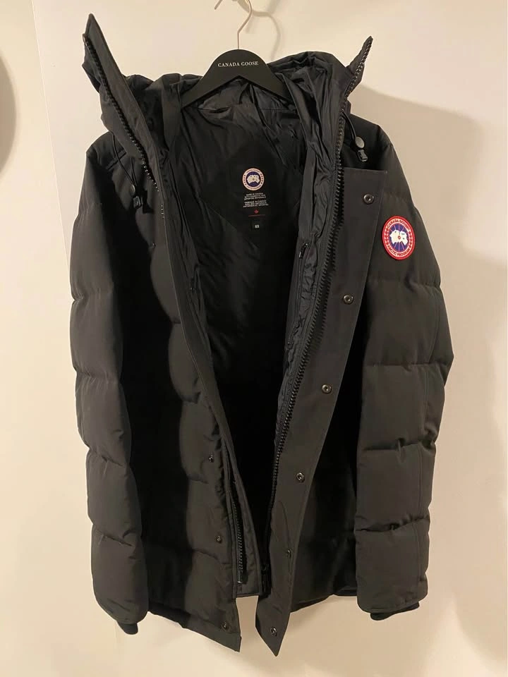 Canada Goose Carson Parka Black Medium 3805M Winter Jacket - photo 4