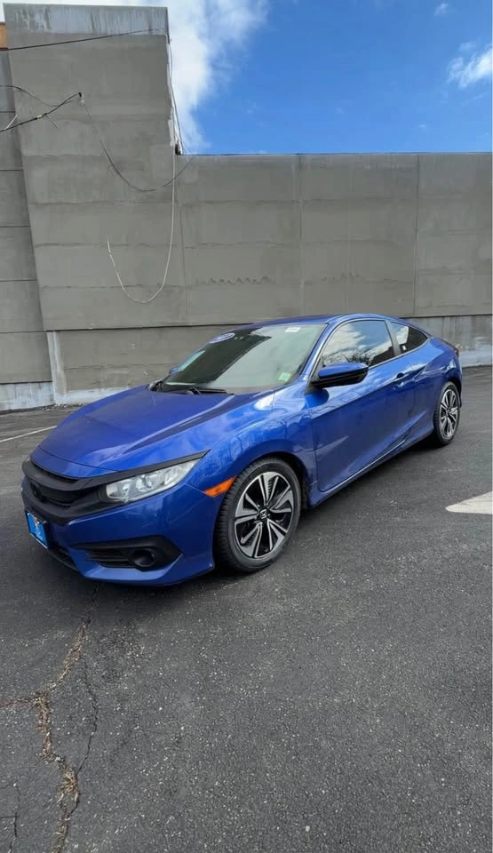 2017 Honda Civic EX-T Coupe - photo 2