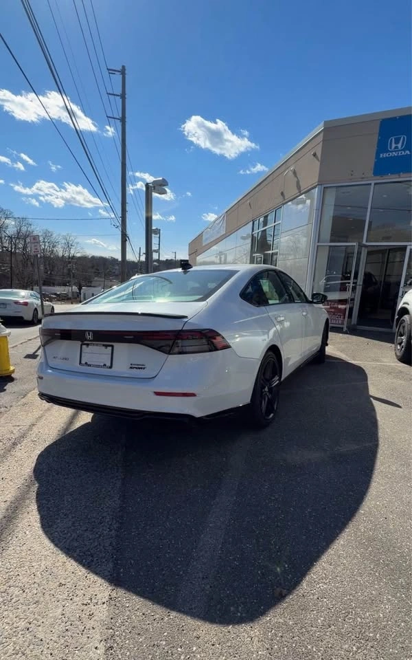 2025 Honda Accord Hybrid Sport-L Sedan 4D - photo 3